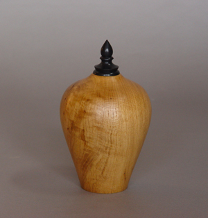 wood urn